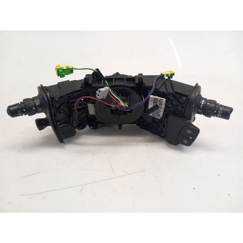 Recambio de com 2000 para renault scenic ii authentique referencia OEM IAM 7701060399  