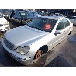 mercedes-benz clase c (w203) del año 2000