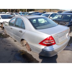 mercedes-benz clase c (w203) del año 2000