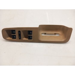 Vorderer linker Fensterheber-Schalter Volkswagen Touareg (7LA, 7L6, 7L7) | Desguace Becerril