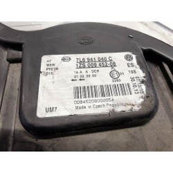 Right headlight Volkswagen Touareg (7LA, 7L6, 7L7) | Becerril Scrap Yard