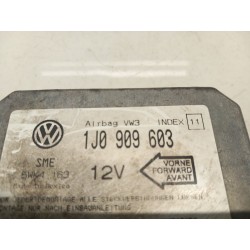 Airbag control unit | Becerril Scrap Yard