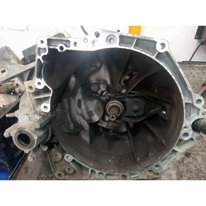 Recambio de caja cambios para citroën c4 ii (nc_) 1.4 vti 95 referencia OEM IAM 20DP55  