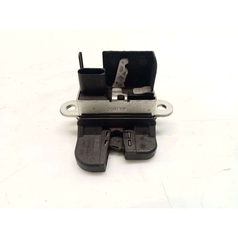 Trunk / tailgate lock Volkswagen Touran (1T1) | Becerril Scrap Yard Trunk / tailgate lock Volkswagen Touran (1T1) | Becerril Scrap Yard