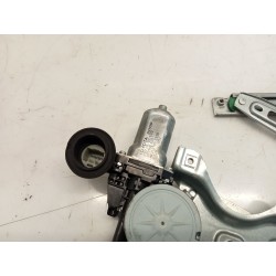 Right front window regulator Toyota Yaris (KSP9/SCP9/NLP9) | Becerril Scrap Yard