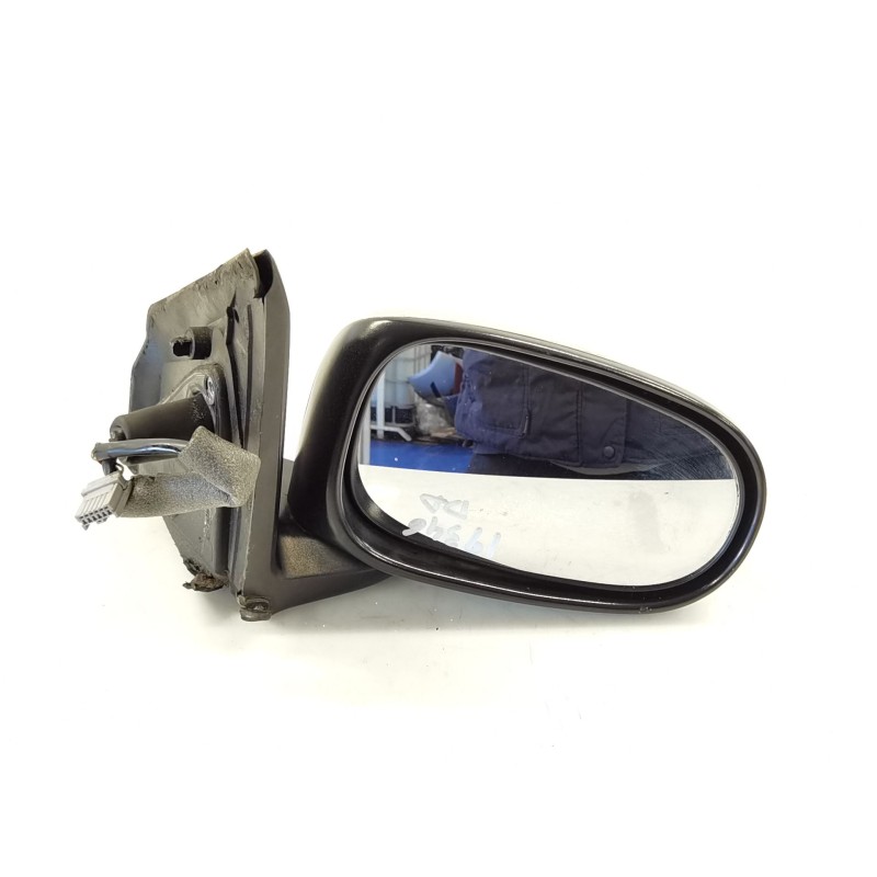 Right mirror Nissan Almera tino (V10) | Becerril Scrap Yard Right mirror Nissan Almera tino (V10) | Becerril Scrap Yard