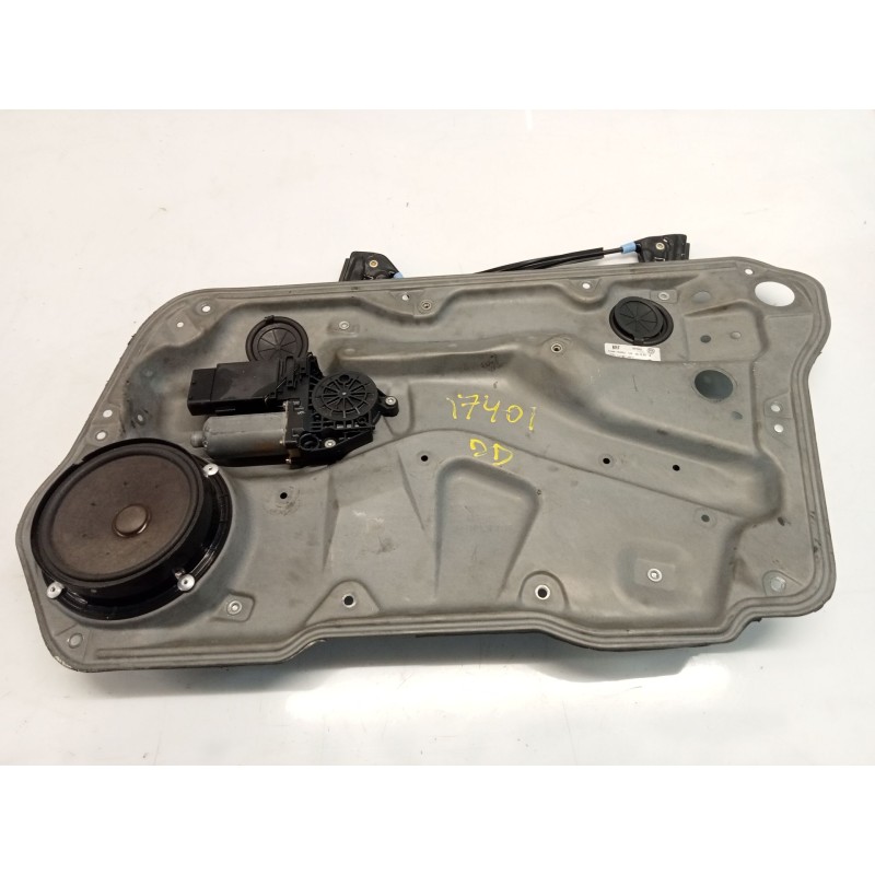 Alzacristallo anteriore destro Volkswagen Golf IV berlina (1J1) | Desguace Becerril Alzacristallo anteriore destro Volkswagen Golf IV berlina (1J1) | Desguace Becerril