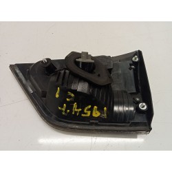 Recambio de piloto trasero central izquierdo para mitsubishi outlander ii (cw_w) 2.2 di-d 4wd referencia OEM IAM 8331A041  