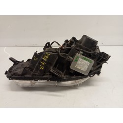 Farol direito Mitsubishi Outlander II (CW_W) | Desguace Becerril