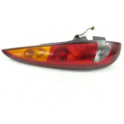 Fanale posteriore sinistro Nissan Almera tino (V10) | Desguace Becerril