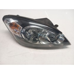 Recambio de faro derecho para kia pro cee´d (ed) 2.0 crdi 140 referencia OEM IAM 921021H500  