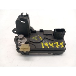 Recambio de cerradura puerta trasera izquierda para opel zafira / zafira family b (a05) 1.9 cdti (m75) referencia OEM IAM 132107