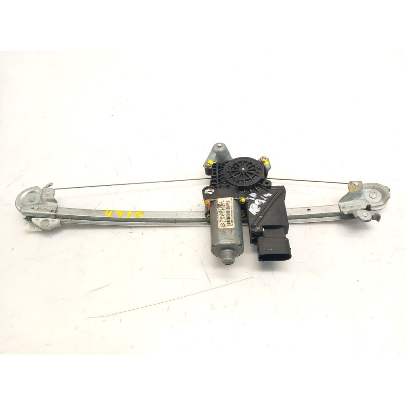 Right rear window lifter Clase e (W210) | Becerril Scrap Yard Right rear window lifter Clase e (W210) | Becerril Scrap Yard