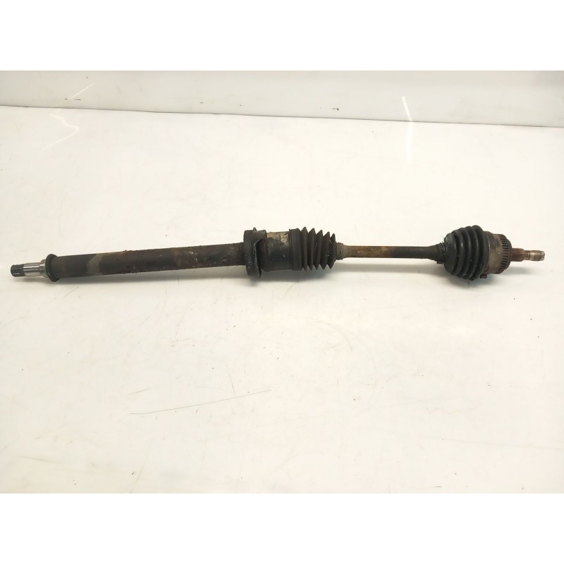 Right front axle Clase a (W168) | Becerril Scrap Yard Right front axle Clase a (W168) | Becerril Scrap Yard