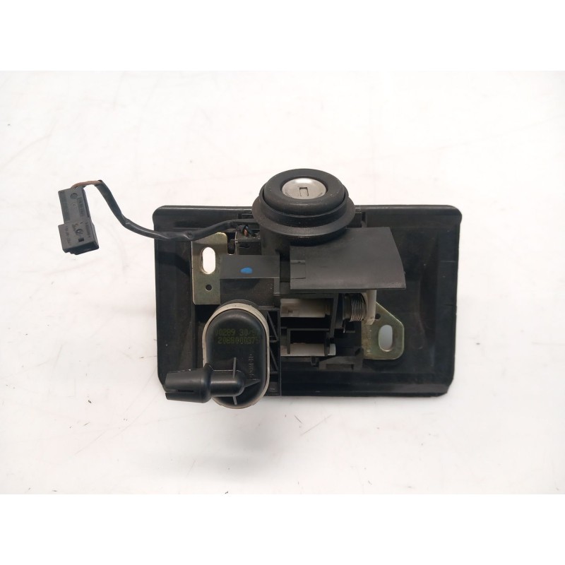 Trunk / tailgate lock Clase e (W210) | Becerril Scrap Yard Trunk / tailgate lock Clase e (W210) | Becerril Scrap Yard