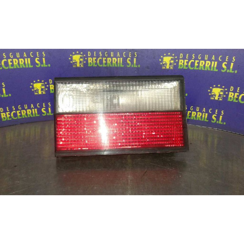 Recambio de piloto trasero central izquierdo para citroen xantia berlina 1.6 sx referencia OEM IAM Recambio de piloto trasero central izquierdo para citroen xantia berlina 1.6 sx referencia OEM IAM