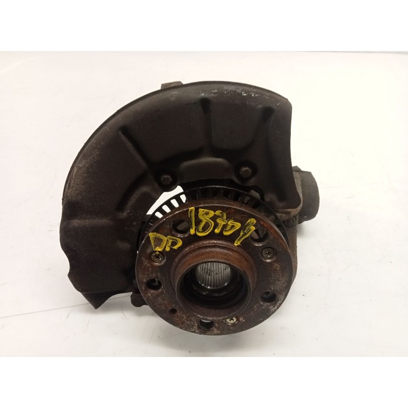Manga de roda dianteira direita Audi A3 (8L) | Desguace Becerril Manga de roda dianteira direita Audi A3 (8L) | Desguace Becerril