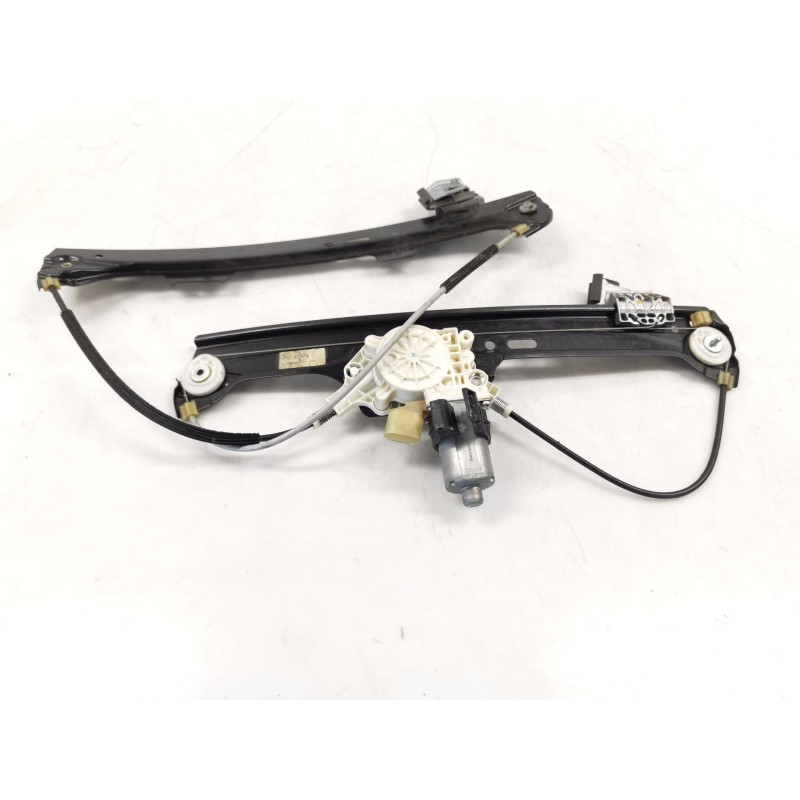 Recambio de elevalunas delantero derecho para bmw 5 (e60) 520 d referencia OEM IAM 6981142 997748100 