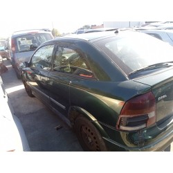 opel astra g berlina del año 1999