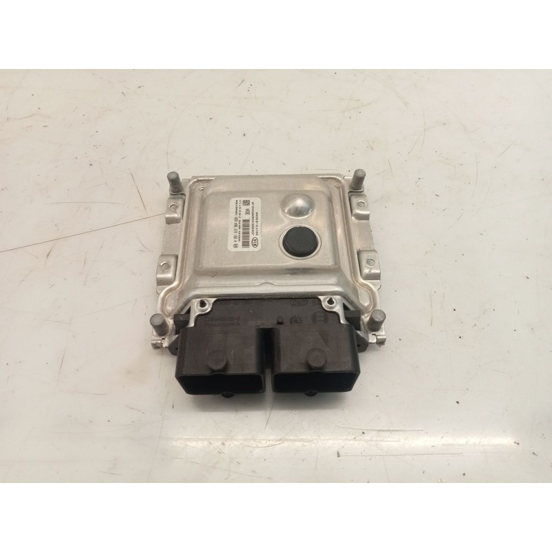 Recambio de centralita motor uce para kia cee´d concept referencia OEM IAM 391F203DA0 0261S12964 1038407875