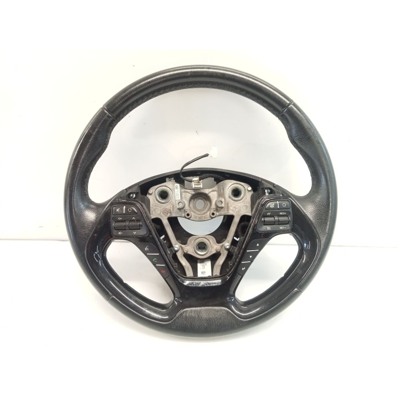 Steering wheel KIA Cee'D | Becerril Scrap Yard Steering wheel KIA Cee'D | Becerril Scrap Yard