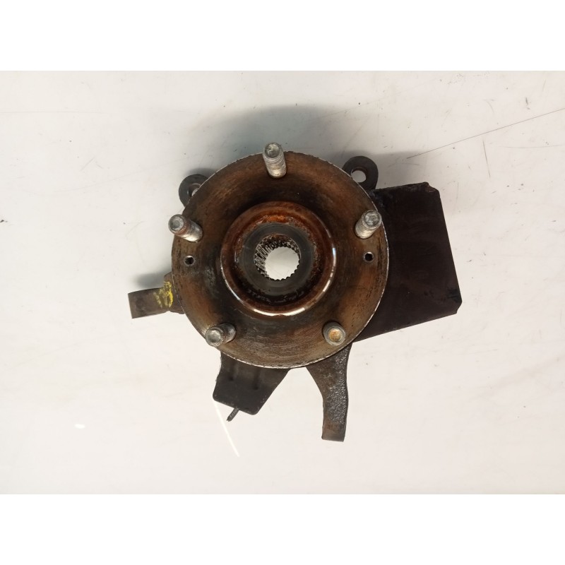Recambio de mangueta delantera derecha para kia cee´d concept referencia OEM IAM Recambio de mangueta delantera derecha para kia cee´d concept referencia OEM IAM