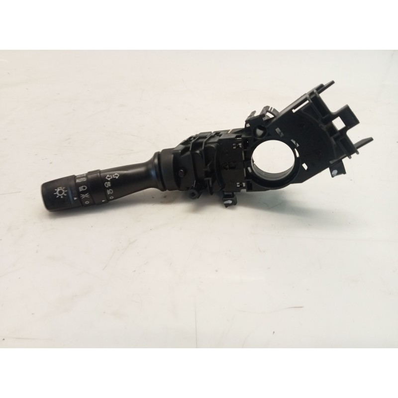 Recambio de mando luces para kia cee´d concept referencia OEM IAM 93410A2631  