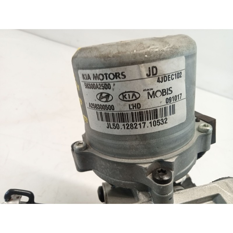 Recambio de columna dirección para kia cee´d concept referencia OEM IAM A256300500 56300A2500 A253699800