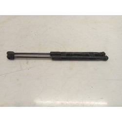 Trunk/boot lid struts KIA Cee'D | Becerril Scrap Yard