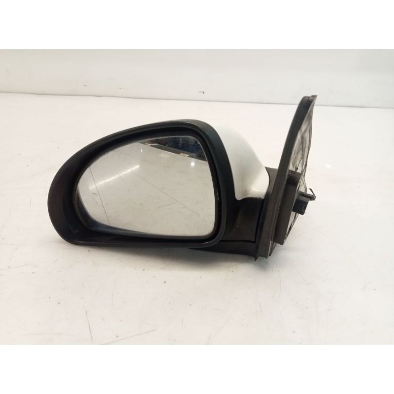 Recambio de retrovisor izquierdo para kia cee´d sporty wagon lx referencia OEM IAM   