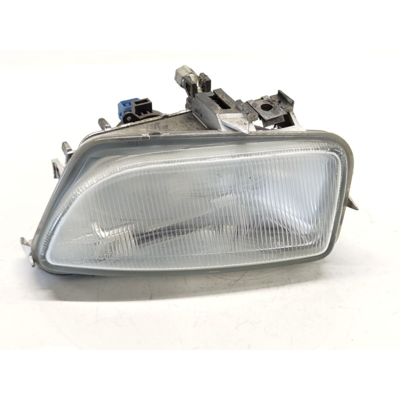 Recambio de faro antiniebla izquierdo para citroën saxo (s0, s1) 1.5 d referencia OEM IAM 67720235LH 6204N6 Recambio de faro antiniebla izquierdo para citroën saxo (s0, s1) 1.5 d referencia OEM IAM 67720235LH 6204N6