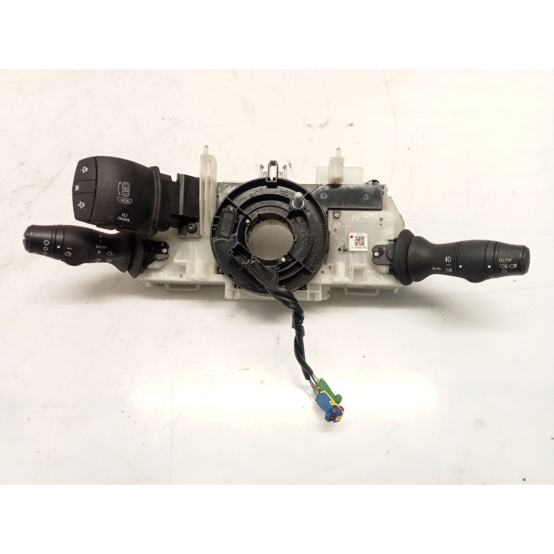 Recambio de com 2000 para renault scenic iii expression referencia OEM IAM 255670019R  