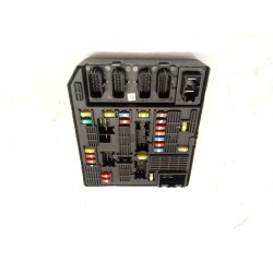 Recambio de caja reles / fusibles para renault scenic iii expression referencia OEM IAM 284B62342R  