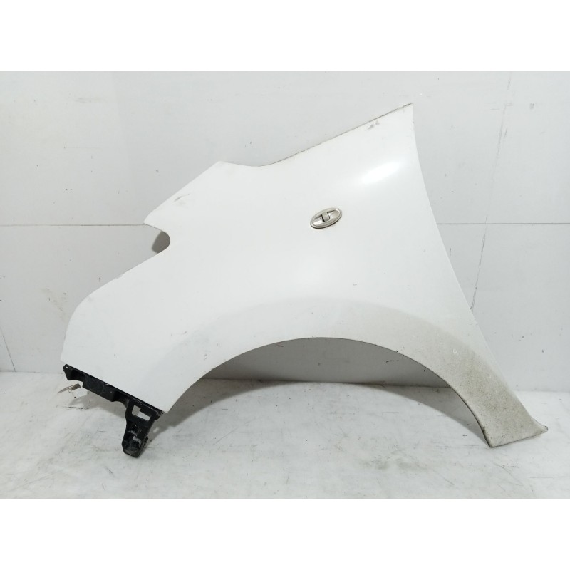 Recambio de aleta delantera izquierda para citroën c3 picasso exclusive referencia OEM IAM 7840X0  