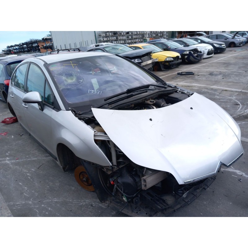 Elenco delle parti per Citroen C4 I (LC_) 2.0 HDi Diesel dell'anno 2007 con motore RHR (DW10BTED4) Elenco delle parti per Citroen C4 I (LC_) 2.0 HDi Diesel dell'anno 2007 con motore RHR (DW10BTED4)