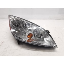 Right headlight mitsubishi...
