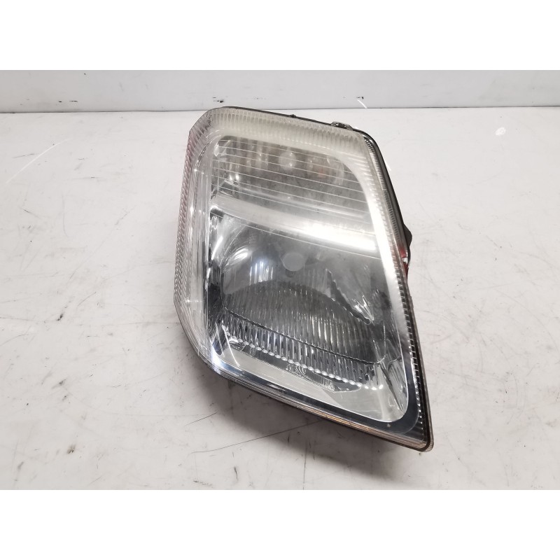 Recambio de faro derecho para citroën c2 (jm_) 1.1 referencia OEM IAM 620670  