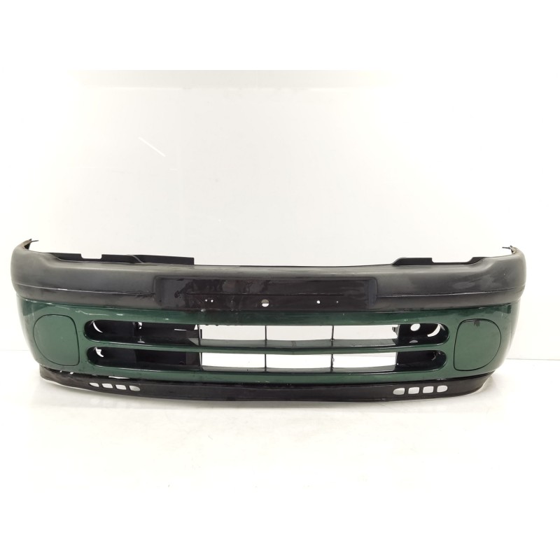 Recambio de paragolpes delantero para renault clio ii (bb_, cb_) 1.9 d (b/cb0e, bb0j) referencia OEM IAM 7701470895  
