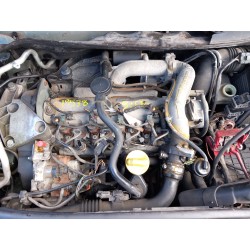Elenco delle parti per Renault megane II (BM0/1_, CM0/1_) 1.9 dCi (BM0G, CM0G) Diesel dell'anno 2003 con motore F9Q 800