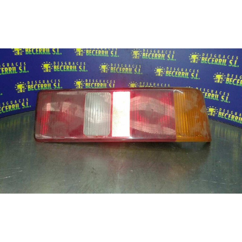 Recambio de piloto trasero derecho para ford sierra berlina básico referencia OEM IAM Recambio de piloto trasero derecho para ford sierra berlina básico referencia OEM IAM