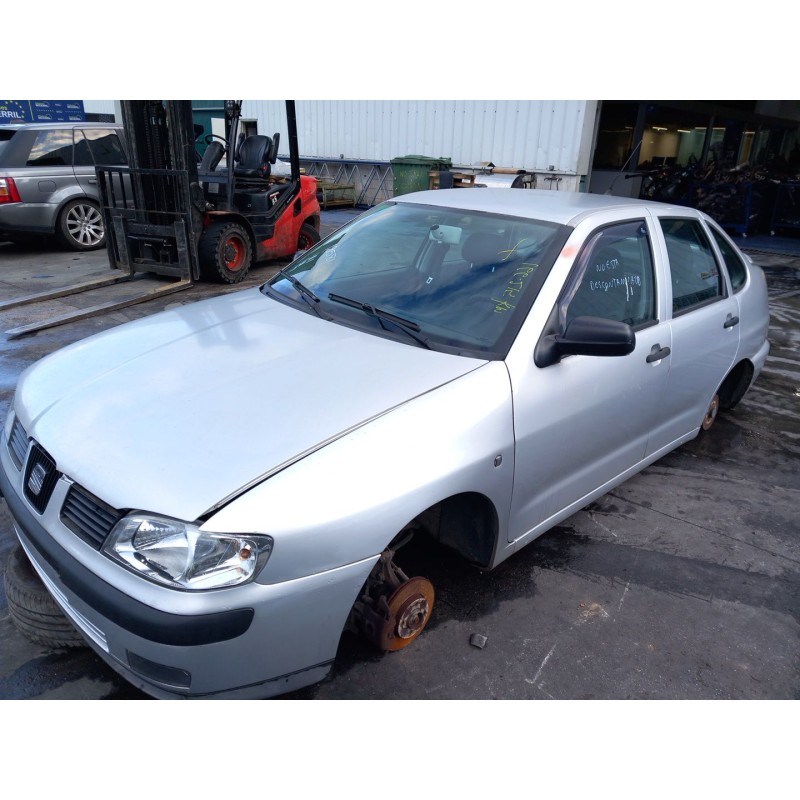 seat cordoba vario (6k5) del año 2002