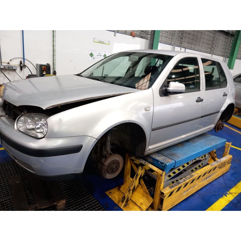 Elenco delle parti per Volkswagen golf IV (1J1) 1.9 SDI Diesel dell'anno 2000 con motore AGP,AQM Elenco delle parti per Volkswagen golf IV (1J1) 1.9 SDI Diesel dell'anno 2000 con motore AGP,AQM