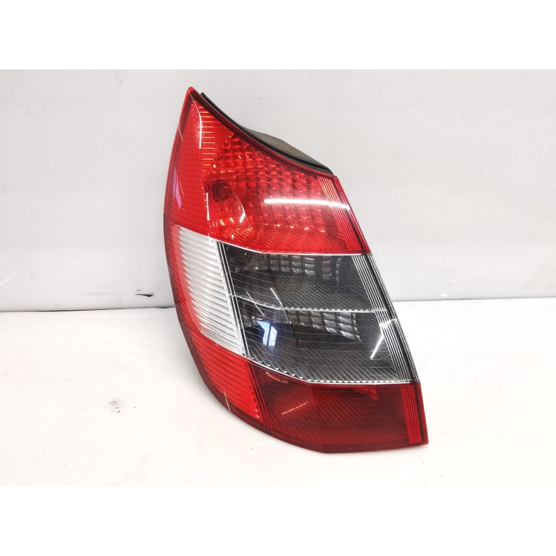 Recambio de piloto trasero izquierdo para renault scénic ii (jm0/1_) 1.9 dci (jm0g, jm12, jm1g, jm2c) referencia OEM IAM   