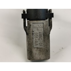 Recambio de tuberías de gasoil y retorno para ford focus turnier (cb4) trend referencia OEM IAM 4R8Q9F951AA  
