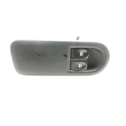 Commande de lève-vitre avant gauche Renault Clio III | Desguace Becerril