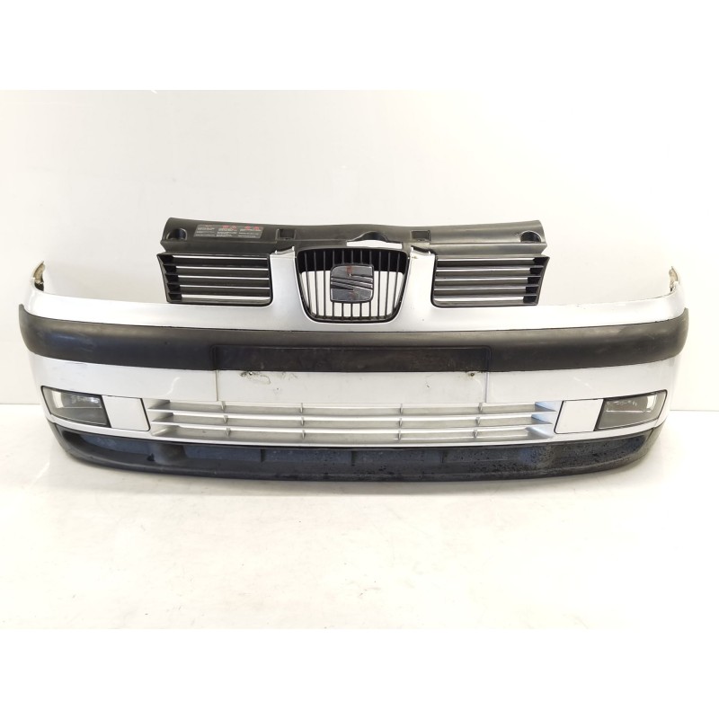 Recambio de paragolpes delantero para seat cordoba vario (6k5) 1.4 i referencia OEM IAM 6K0807221MGRU  