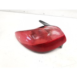 Fanale posteriore sinistro Peugeot 206 hatchback (2A/C) | Desguace Becerril