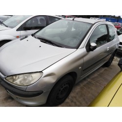 peugeot 206 berlina del año 2003