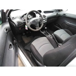 peugeot 206 berlina del año 2003