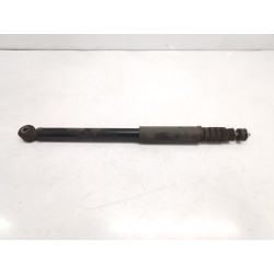 Recambio de amortiguador trasero derecho para dacia duster referencia OEM IAM 562105043R  